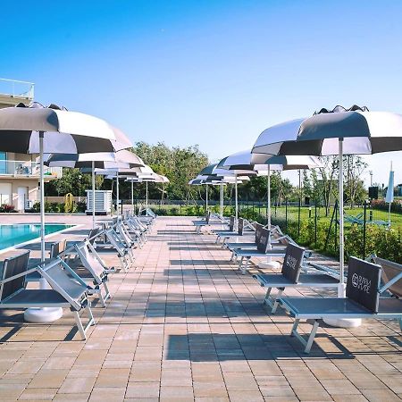 Sabbia & Mare Aparthotel Rosolina Mare Exterior photo