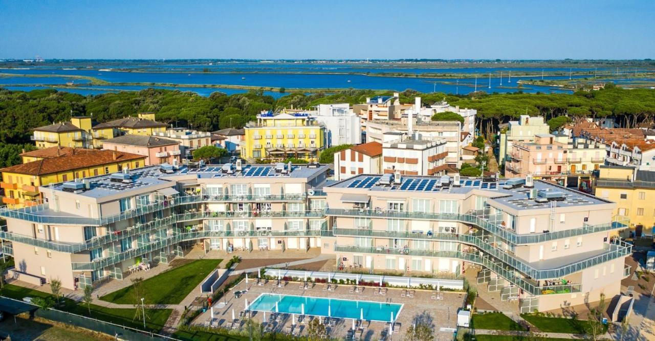 Sabbia & Mare Aparthotel Rosolina Mare Exterior photo