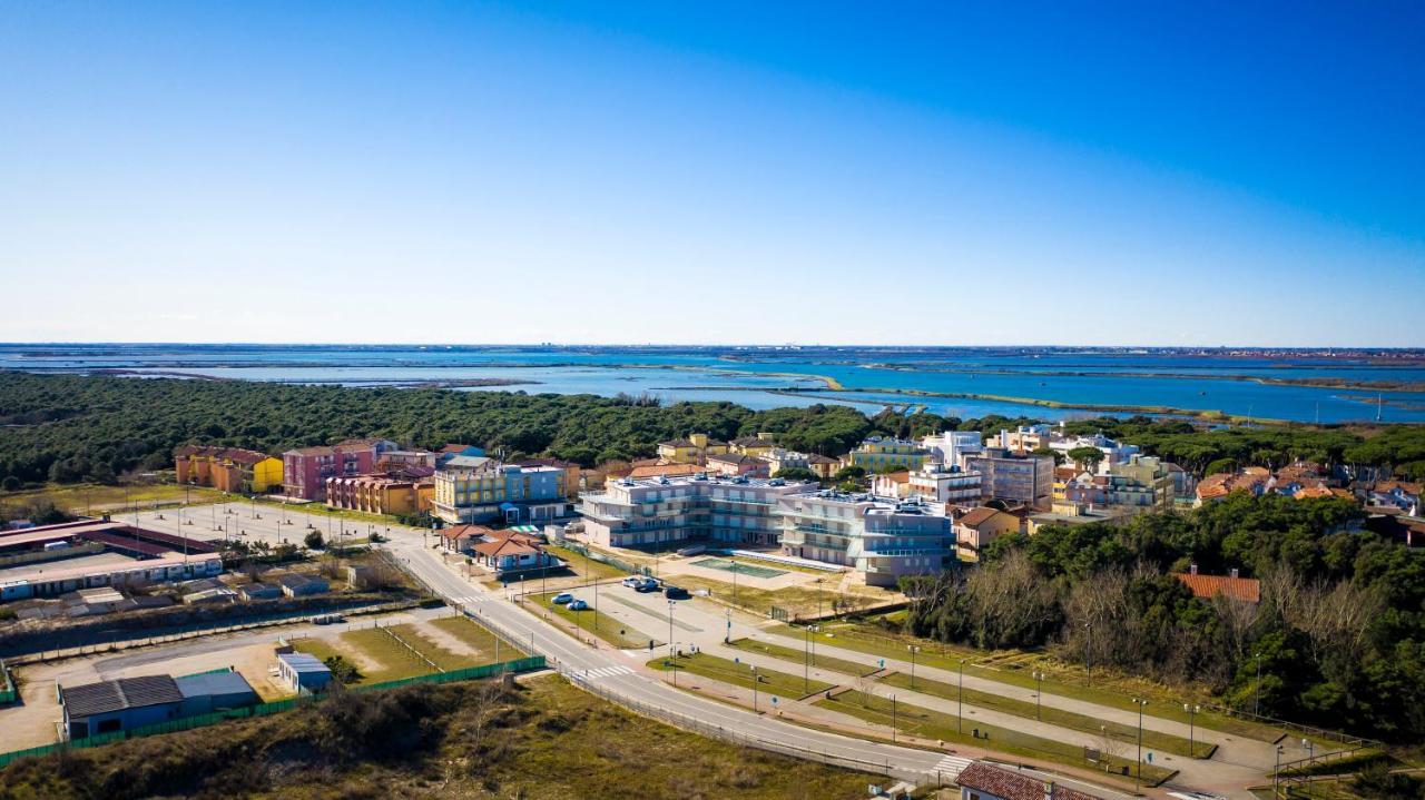 Sabbia & Mare Aparthotel Rosolina Mare Exterior photo